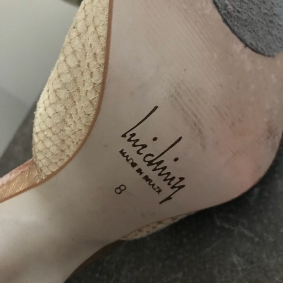 Luichiny pointed toe faux suede low heel pumps - Picture 4 of 6